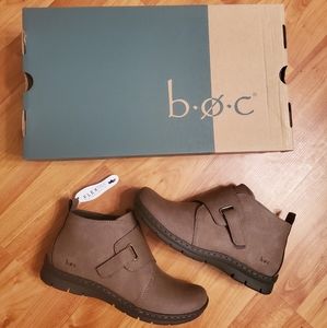 B.O.C Kington Taupe Booties Size 7